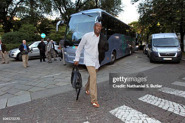 Assistant Coach Herb Williams of the New York Knicks arrives at hotel on September 30, 2010 in Milan, Italy. NOTE TO USER: User expressly...