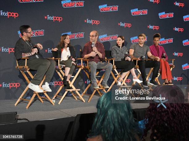 The cast and executive producers of Freeforms fan favorite mermaid drama series, Siren attend 2018 New York Comic-Con. DAMIAN HOLBROOK, EMILY...