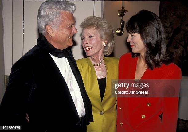 Tony Curtis, his former wife Janet Leigh, and their daughter Jamie Lee Curtis