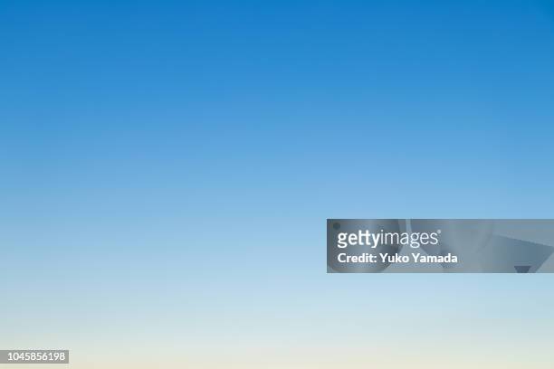 cloud typologies - dusky sky - clear sky bildbanksfoton och bilder