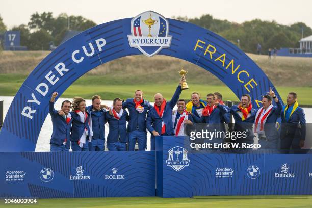 Team Europe captain Thomas Bjorn victorious with trophy after winning Sunday Singles and tournament at Le Golf National. Paris, France 9/30/2018...