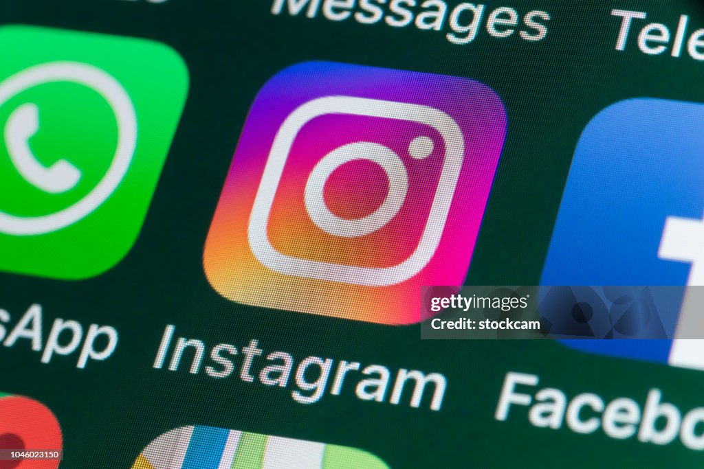 Instagram, WhatsApp, Facebook und andere Apps auf dem iPhone-Bildschirm