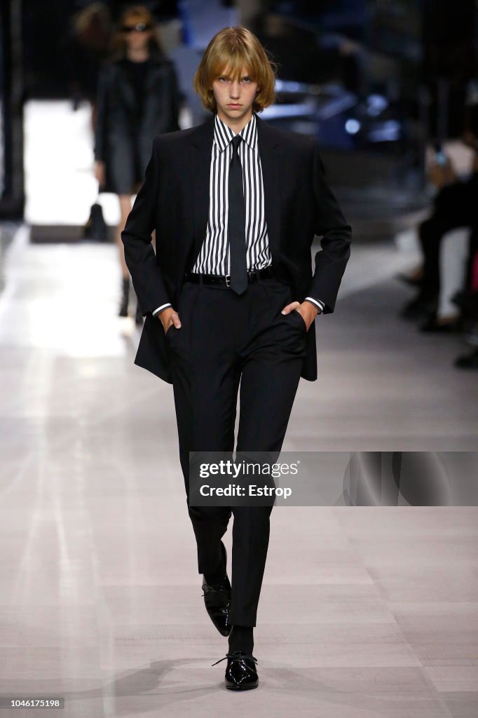Celine : Runway - Paris Fashion Week Womenswear Spring/Summer 2019