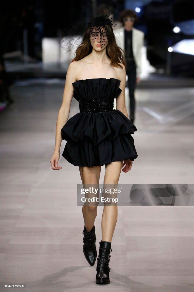 Celine : Runway - Paris Fashion Week Womenswear Spring/Summer 2019