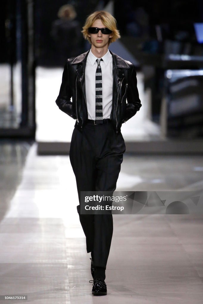 Celine : Runway - Paris Fashion Week Womenswear Spring/Summer 2019