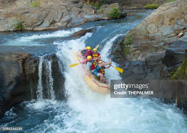 rafting em costa rica - rafting - fotografias e filmes do acervo