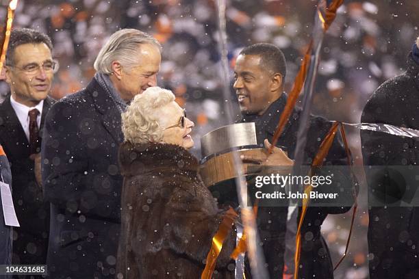 Playoffs: Chicago Bears owner Virginia Halas McCaskey and her son Michael McCaskey victorious during George Halas Trophy presentation by former NFL...