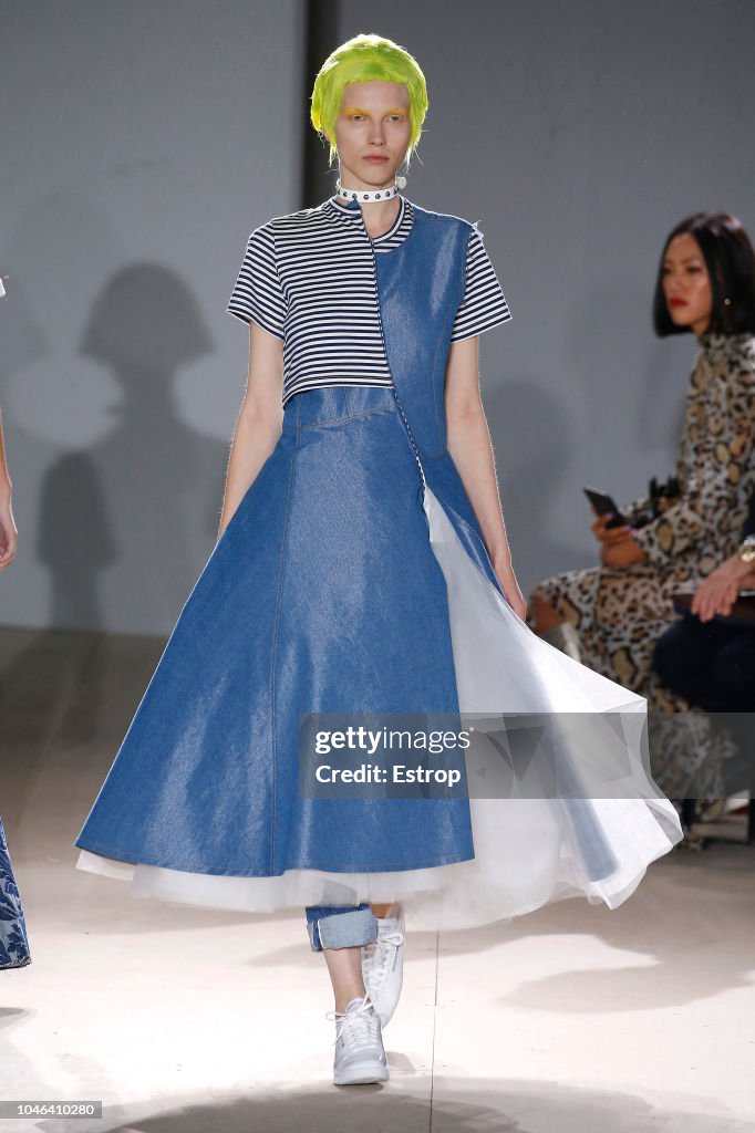 Junya Watanabe : Runway - Paris Fashion Week Womenswear Spring/Summer 2019