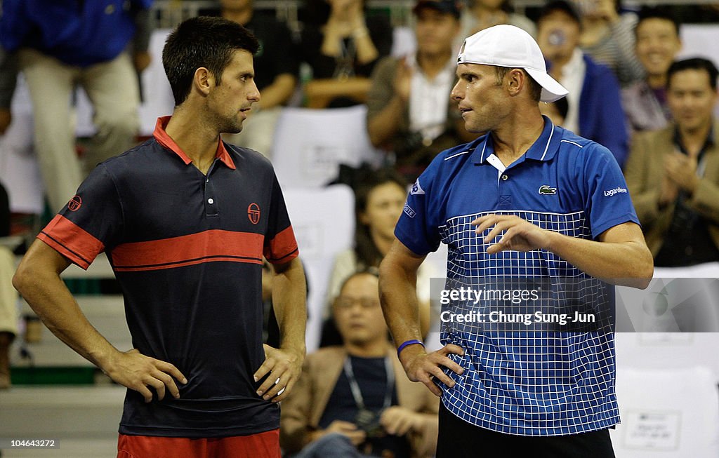 Exhibition Match - Novak Djokovic v Andy Roddick