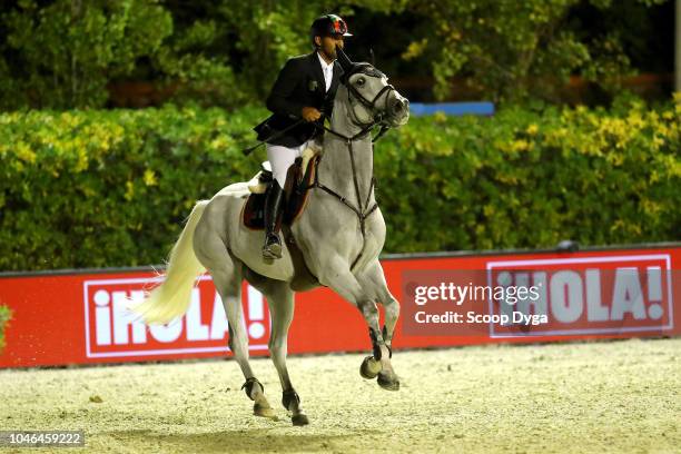 Hamad Ali Rind 17 Ali Hamad Al Kirbi Stock Photos, High-Res Pictures, and Images ...