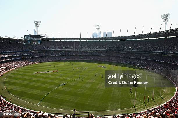 General view of play during the AFL Grand Final Replay match between the Collingwood Magpies and the St Kilda Saints at Melbourne Cricket Ground on...