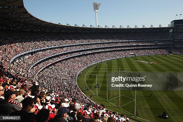 Big crowds watch on during the AFL Grand Final Replay match between the Collingwood Magpies and the St Kilda Saints at Melbourne Cricket Ground on...