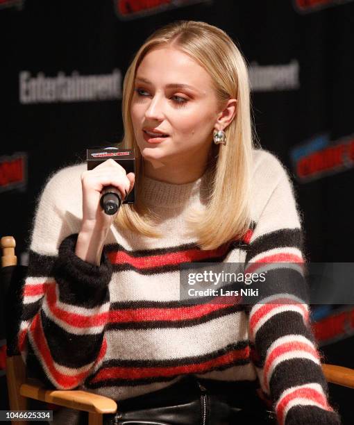 Sophie Turner, star of "Dark Phoenix," speaks to fans at Entertainment Weekly's panel at The Studio at New York Comic Con on October 6, 2018 in New...