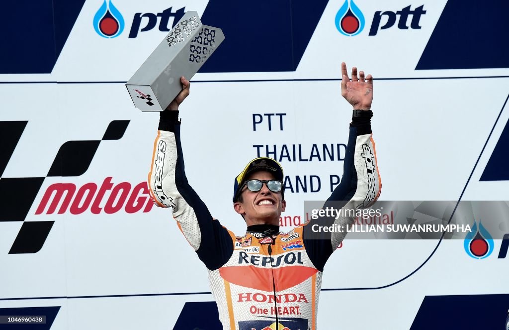 TOPSHOT-MOTO-PRIX-THA-PODIUM