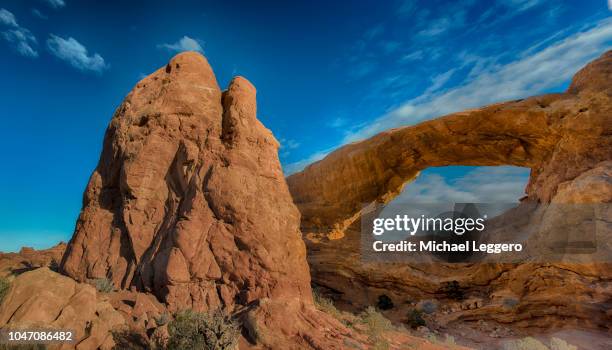 utah - southern utah v utah stock pictures, royalty-free photos & images