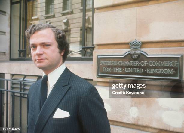 Crown Prince Carl Gustaf of Sweden outside the Swedish Chamber of Commerce in London, England in 1971.