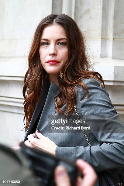 Liv Tyler arrives at the Stella McCartney Ready to Wear Spring/Summer 2011 show during Paris Fashion Week on October 4, 2010 in Paris, France.