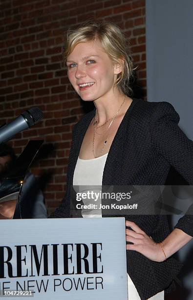 806 Kirsten Dunst 2003 Photos & High Res Pictures - Getty Images