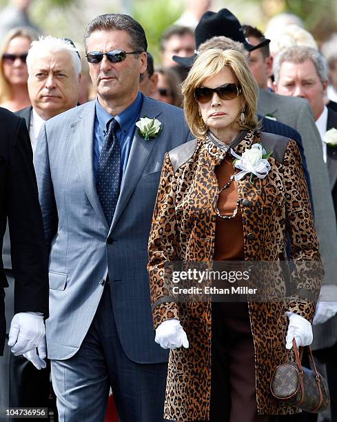 Felix Rappaport Tony Curtis Funeral Photos and Premium High Res Pictures - Getty Images