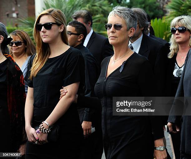 Actress Jamie Lee Curtis and her daughter Annie Guest attend the funeral for Curtis' father, actor Tony Curtis, at Palm Mortuary & Cemetary October...