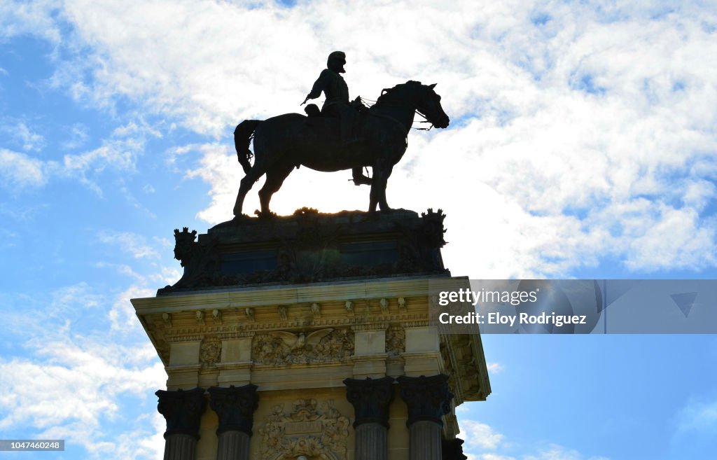 Monumento a Alfonso XII. Parque de El Retiro. Madrid