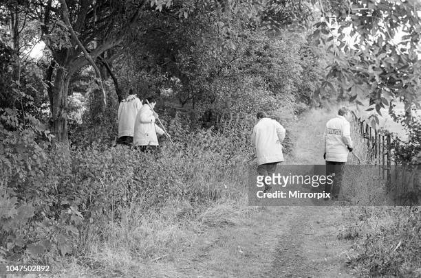 Crime Scene and Police Investigation Enderby, Leicestershire, Tuesday 5th August 1986. The body of schoolgirl Dawn Ashworth aged 15 years old was...