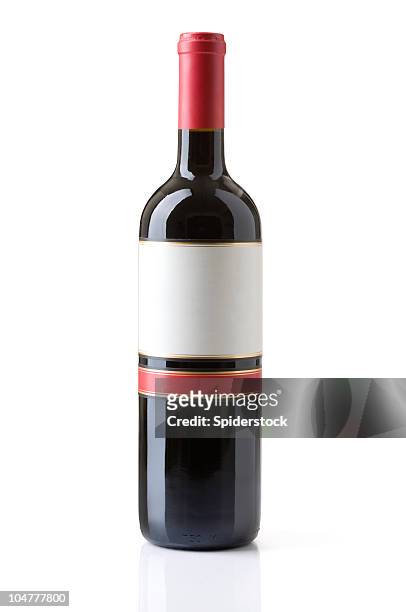 botella de vino tinto - wine bottle fotografías e imágenes de stock
