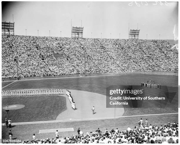 Baseball -- Dodgers versus Giants, opening day, 18 April 1958. George Jessel;Ford Frick;Norris Poulson;George Christopher;Mr & Mrs Walter O'Malley;Mr...