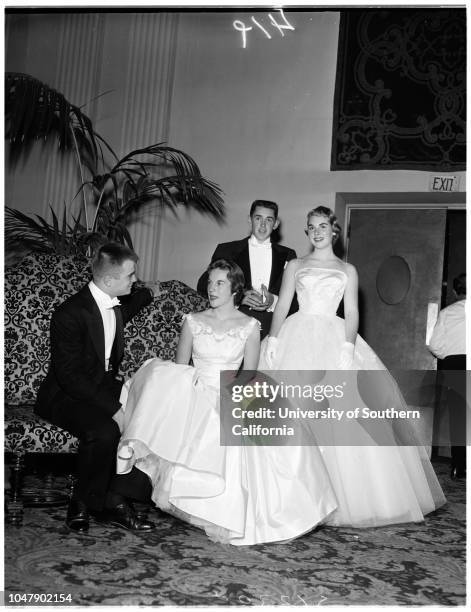Las Madrinas Debutantss, 21 December 1957. Russell Dicker Junior;Nancy Dillon Gregg;Mary Pike;Kemp Crawford;Joe Moshay;Allen Green;Lendy Firestone;Ed...