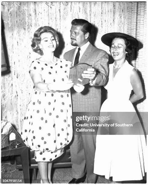 Zsa Zsa Gabor Award, 17 June 1958. Zsa Zsa Gabor ;Gordon McRae ;Mrs Rowan Klein.;Caption slip reads: 'Photographer: Olmo. Date: . Reporter: Donoghue....