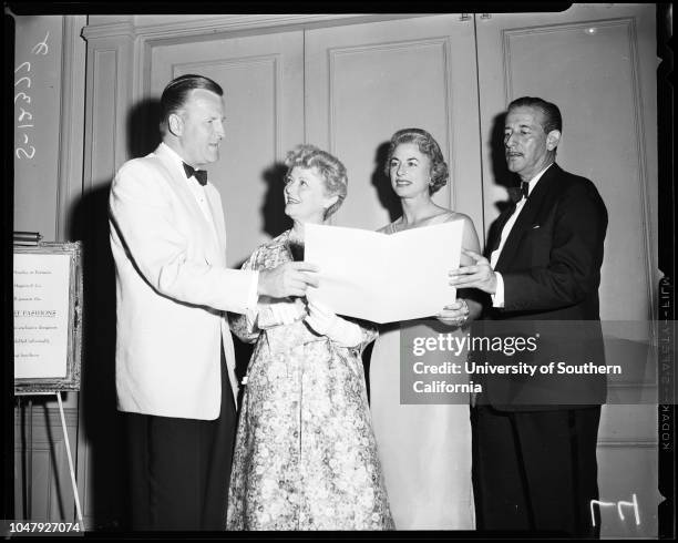 Janet Riordan Opera Janet Adrian Photos and Premium High Res Pictures - Getty Images