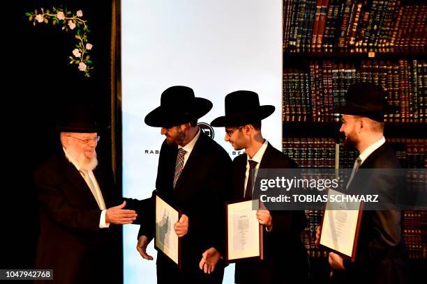 Chanoch Rabinowitz 21 Dayan Chanoch Ehrentreu Stock Photos, High-Res Pictures, and Images ...