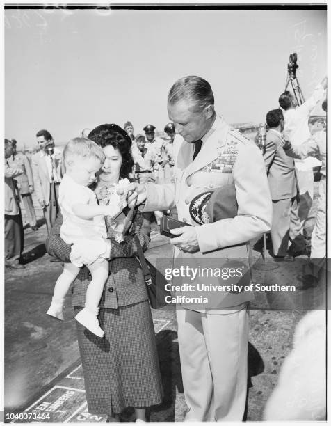 17 Emmett Jr Odonnell Stock Photos, High-Res Pictures, and Images ...