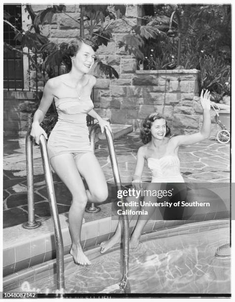 Santa Monica tennis, 24 August 1950. Joyce Andrews;Nancy Viault;Shelah Hackett;Betty Jane McCoskey;Joan Dasteel;Joyce Reynolds;Diane Dodge;Darlene...