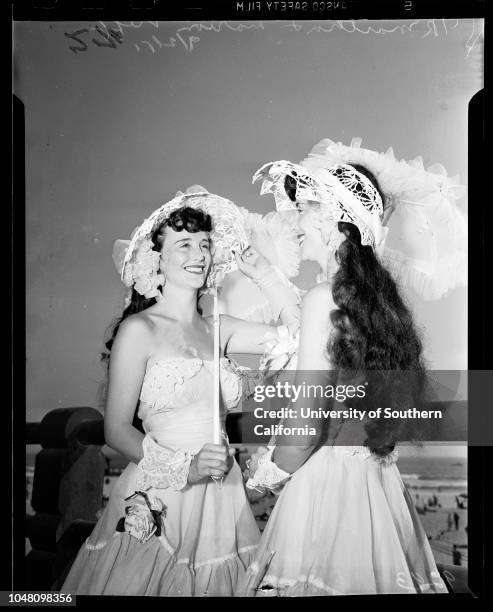 Twin convention in Huntington Beach, 2 September 1951. Martha Neff, Marion Neff;Mary Jean Johaun, Martha Jean Johaun;Patsy Bloom, Peggy Bloom;Lloyd...