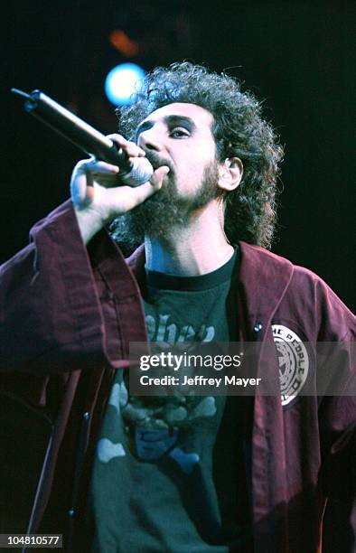 System Of A Down - Serj Tankian performing at OzzFest 2002