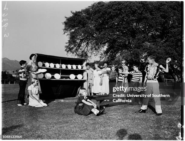 Polytech High School festival, 8 October 1951. Jill Gillett;Susan Gregory;Mrs Alden Roach;Priscilla Gillett. .;Caption slip reads: '1-4: Jill...