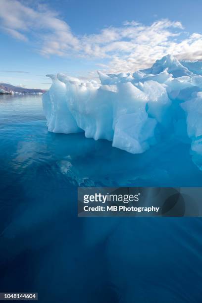 iceberg structure above and under water - iceberg above and below water stock pictures, royalty-free photos & images