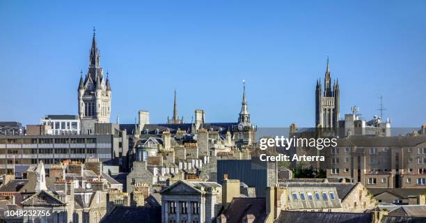 Skyline of the city Aberdeen showing the West Tower of the New Town House and the Marischal College, Aberdeenshire, Scotland, UK.