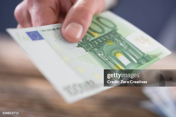 money - euroscheine stock-fotos und bilder