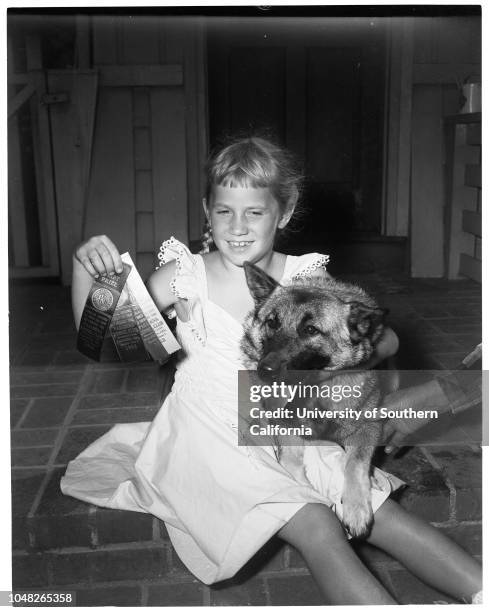 Pasadena Dog Show, 2 June 1952. Matthew Korshin, show judge;Candy Rieter -- 8 years, South Pasadena;Mrs Clarita Rieter;Binne Av Norefjell, Norwegian...