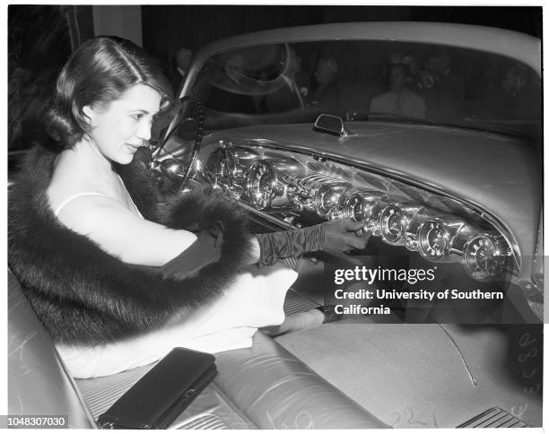 General Motors motorama, 11 April 1953. Mrs Bea King ;Nich Feles ;Gloria Marshall ;Marlene Barr .;Caption slip reads: 'Photographer: Paegel. Date: ....