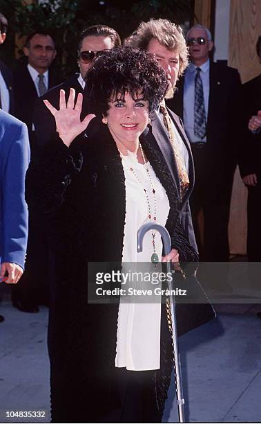 Elizabeth Taylor during Lunch for Rabin - Fundraising for Israel at Morton's Restaurant in Beverly Hills, California, United States.