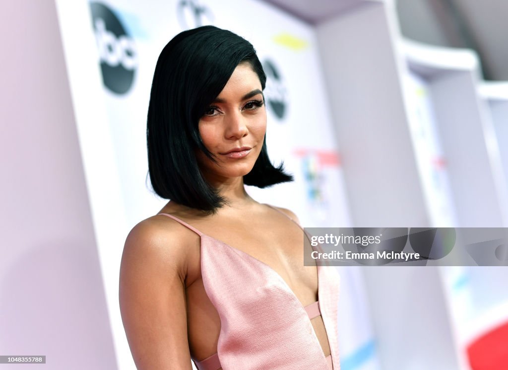 2018 American Music Awards - Red Carpet