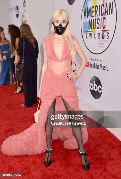 Poppy attends the 2018 American Music Awards at Microsoft Theater on October 9, 2018 in Los Angeles, California.