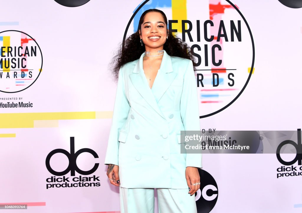 2018 American Music Awards - Red Carpet