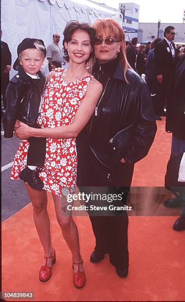 Ashley Judd, Wynonna Judd and her son Elijah during Nickelodeon's 10th Annual Kids Choice Awards at Olympic Auditorium in Los Angeles, California,...