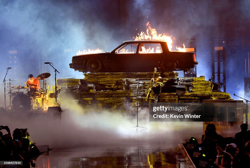 2018 American Music Awards - Fixed Show