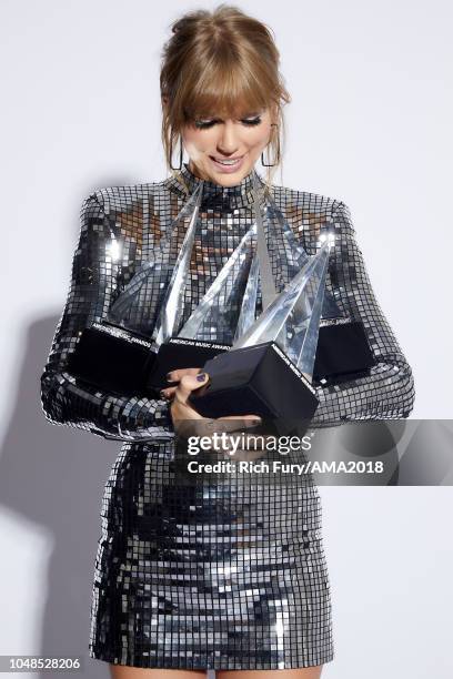 Taylor Swift poses for a portrait at the American Music Awards at Microsoft Theater on October 9, 2018 in Los Angeles, California.