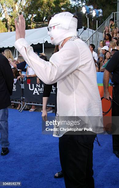 Jim Carrey during 2003 Teen Choice Awards - Arrivals at Universal AmphiTheater in Universal City, California, United States.
